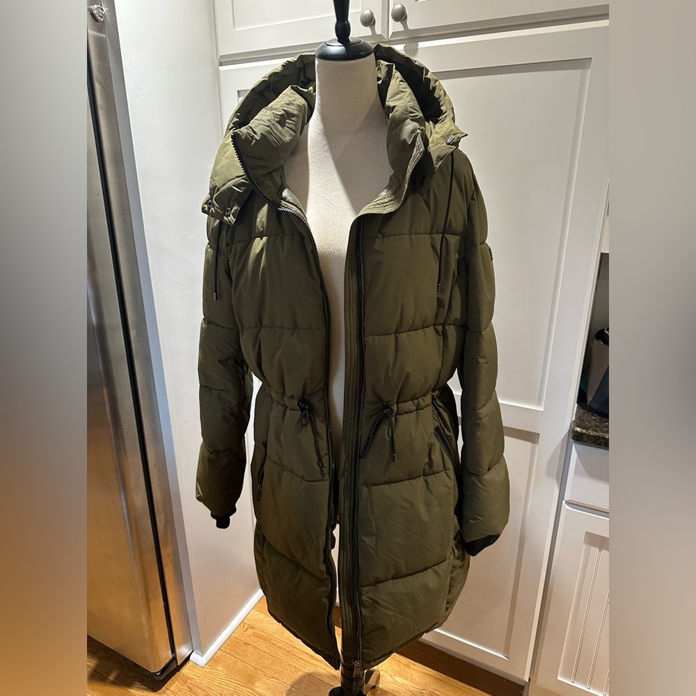 DKNY long puffer jacket, XL